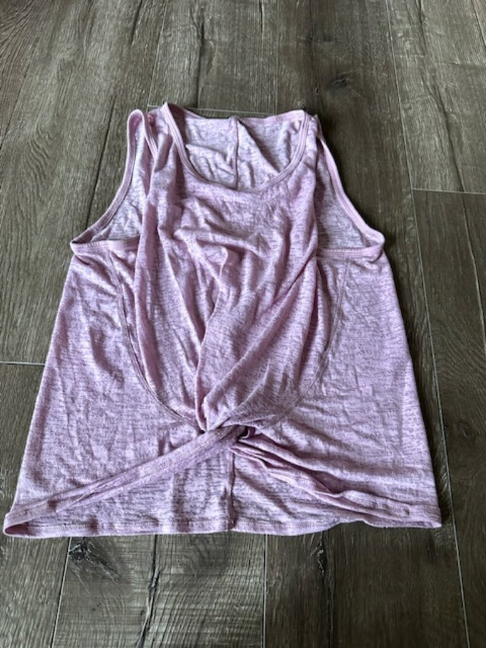 Lululemon size 6 cropped tank top